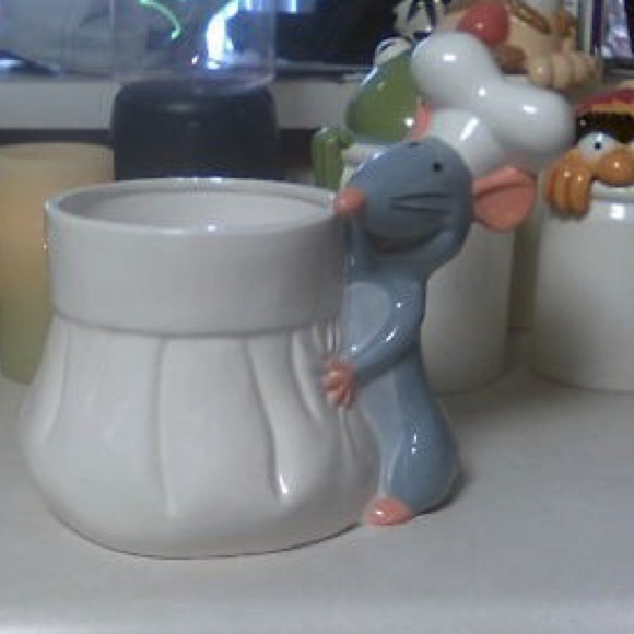 Kitchen Iso Disney Ratatouille Utensil Holder Poshmark